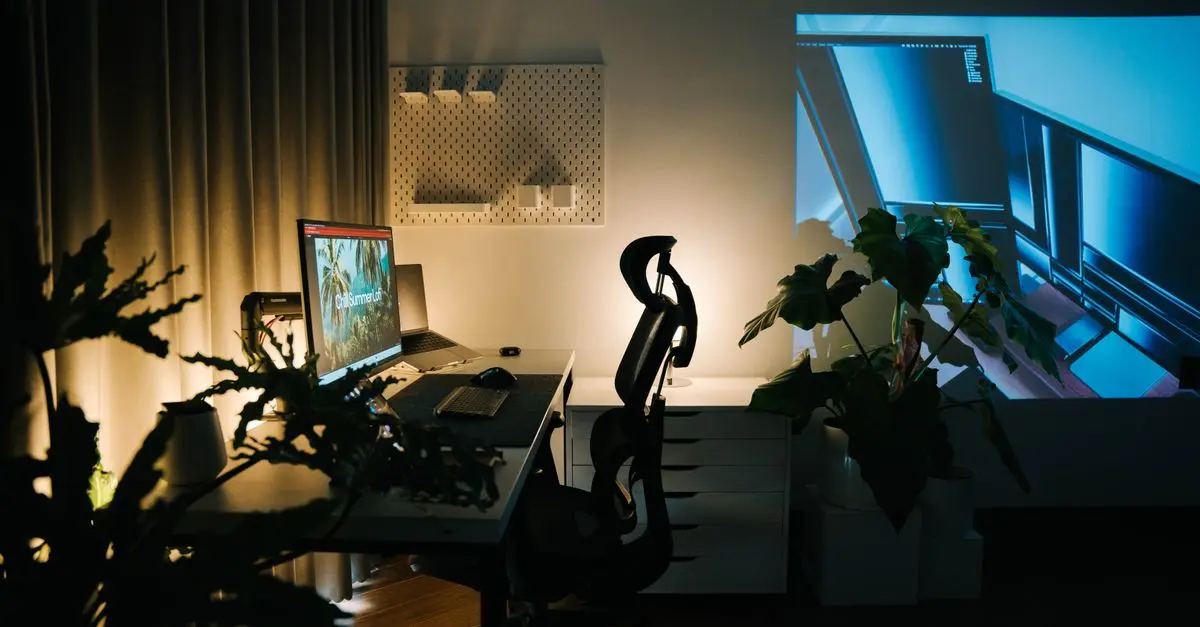 Les meilleures astuces pour choisir l'éclairage de votre bureau