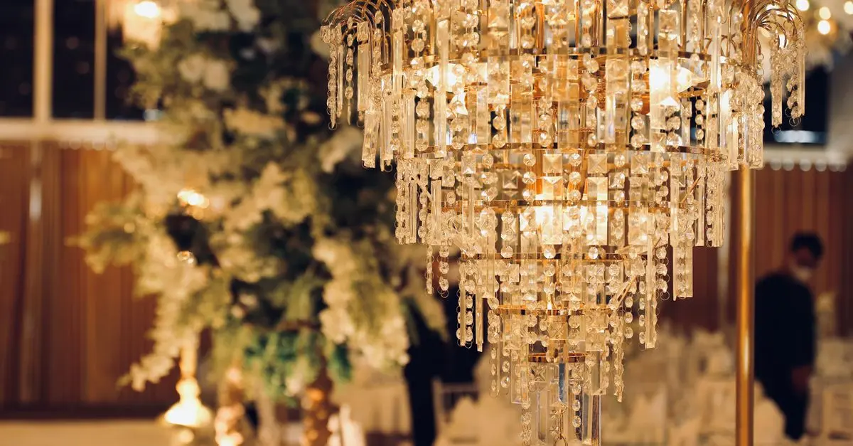Comment créer une ambiance chaleureuse avec un éclairage décoratif