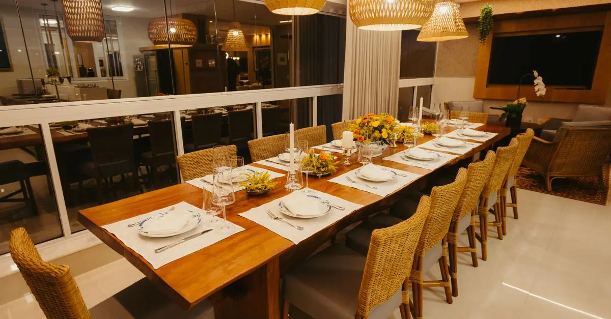 Comment choisir l'éclairage décoratif idéal pour votre salle à manger