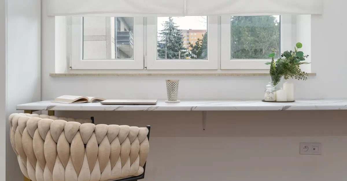 Choisir l'éclairage parfait pour votre bureau : 5 conseils essentiels